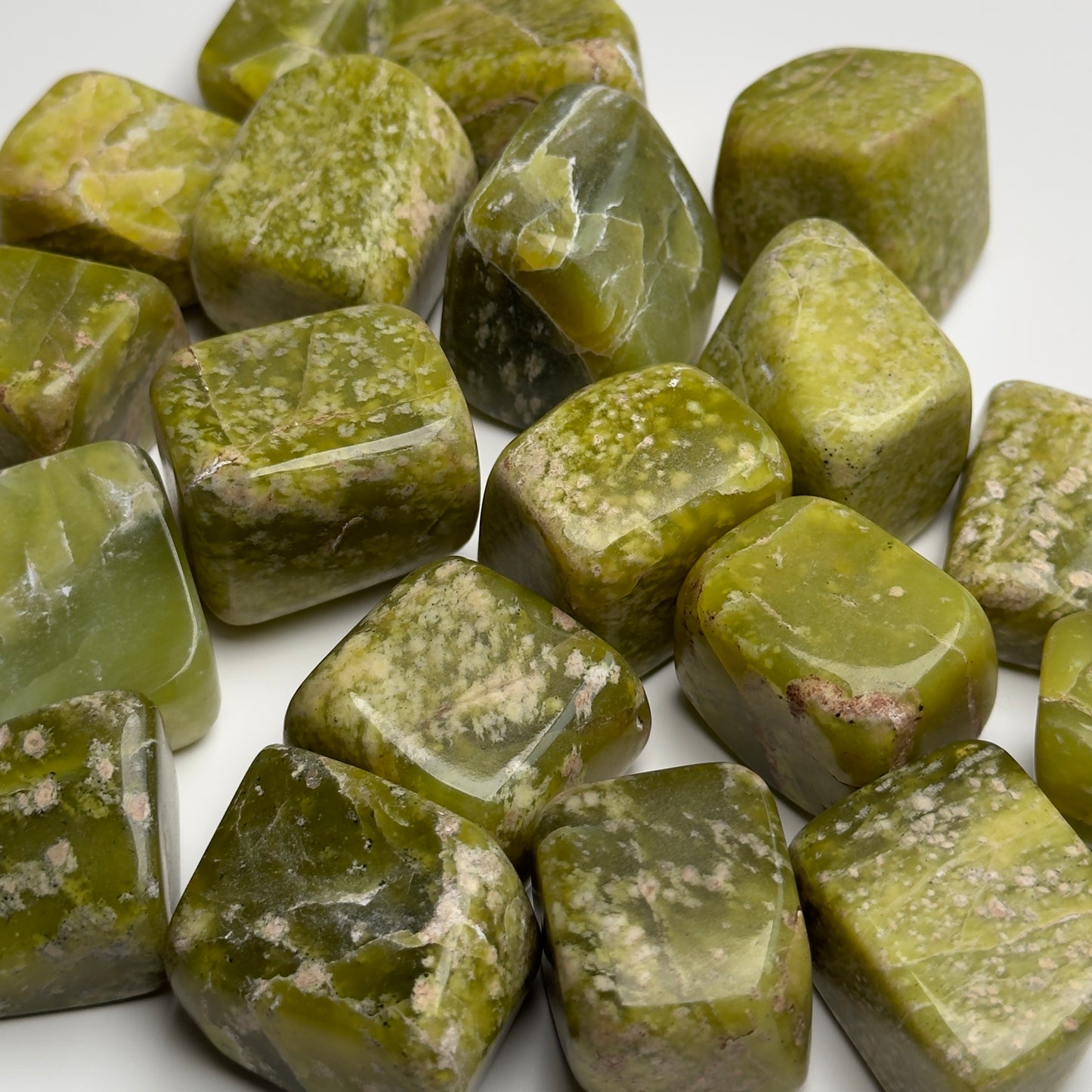 SERPENTINE TUMBLESTONES