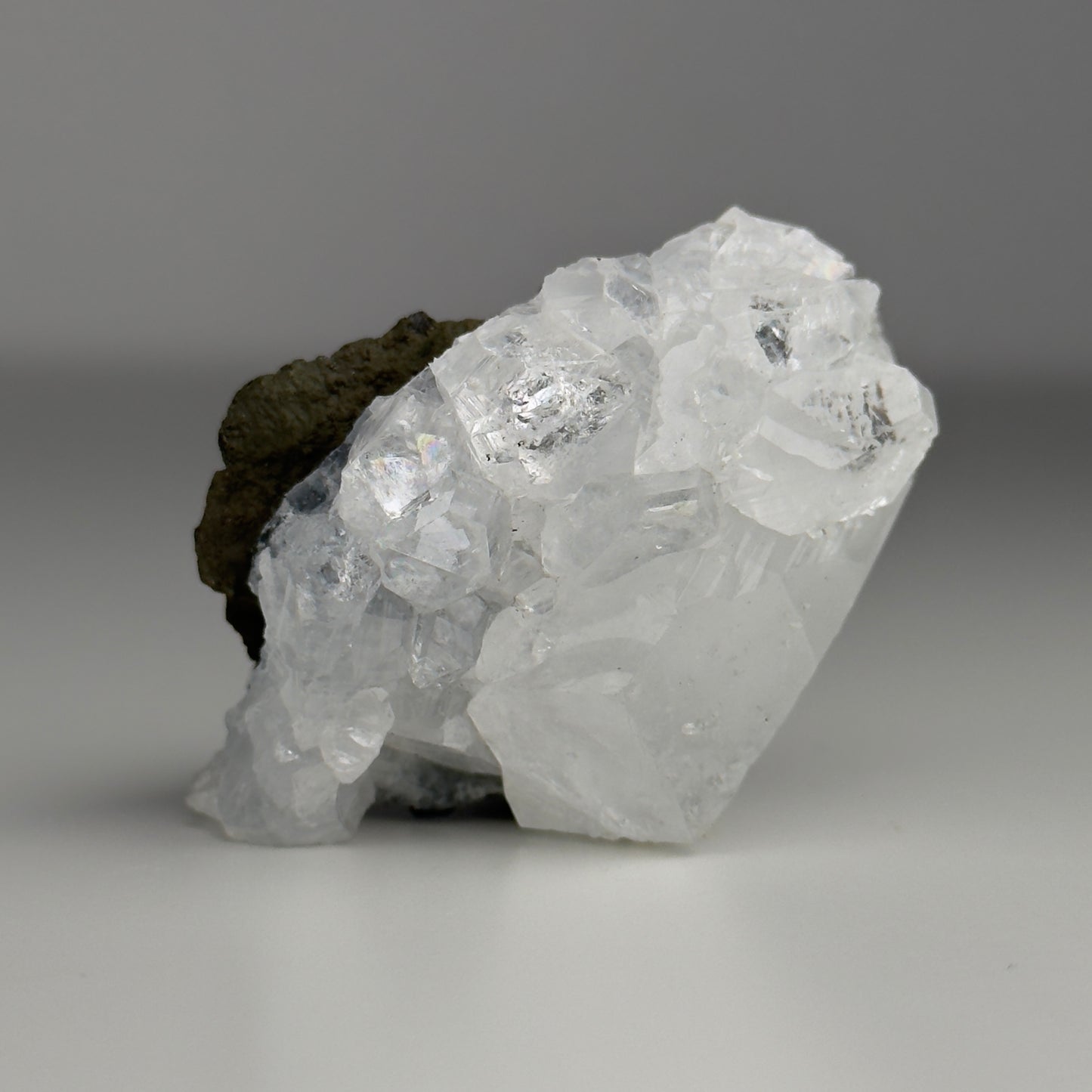 APOPHYLLITE CLUSTER