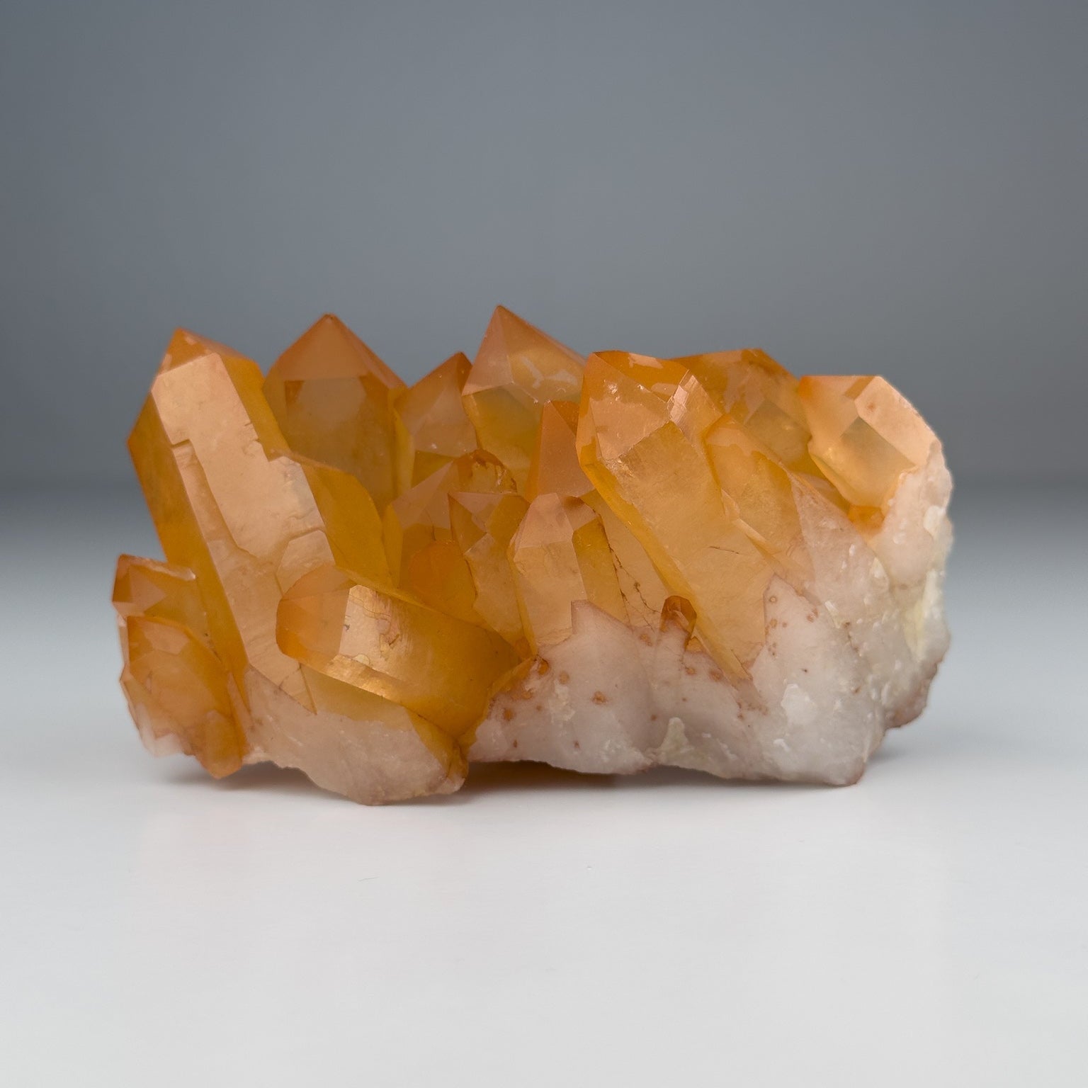 QUARTZ (TANGERINE)