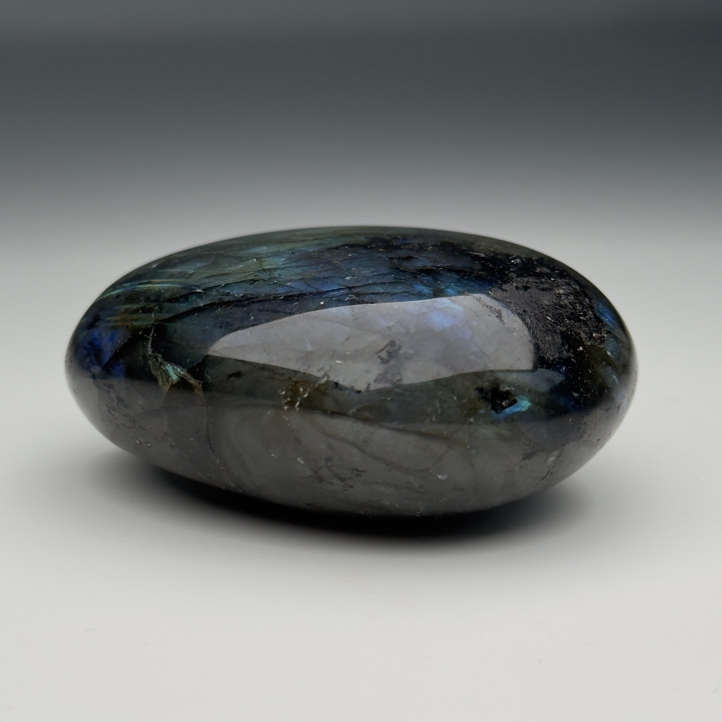 labradorite galet