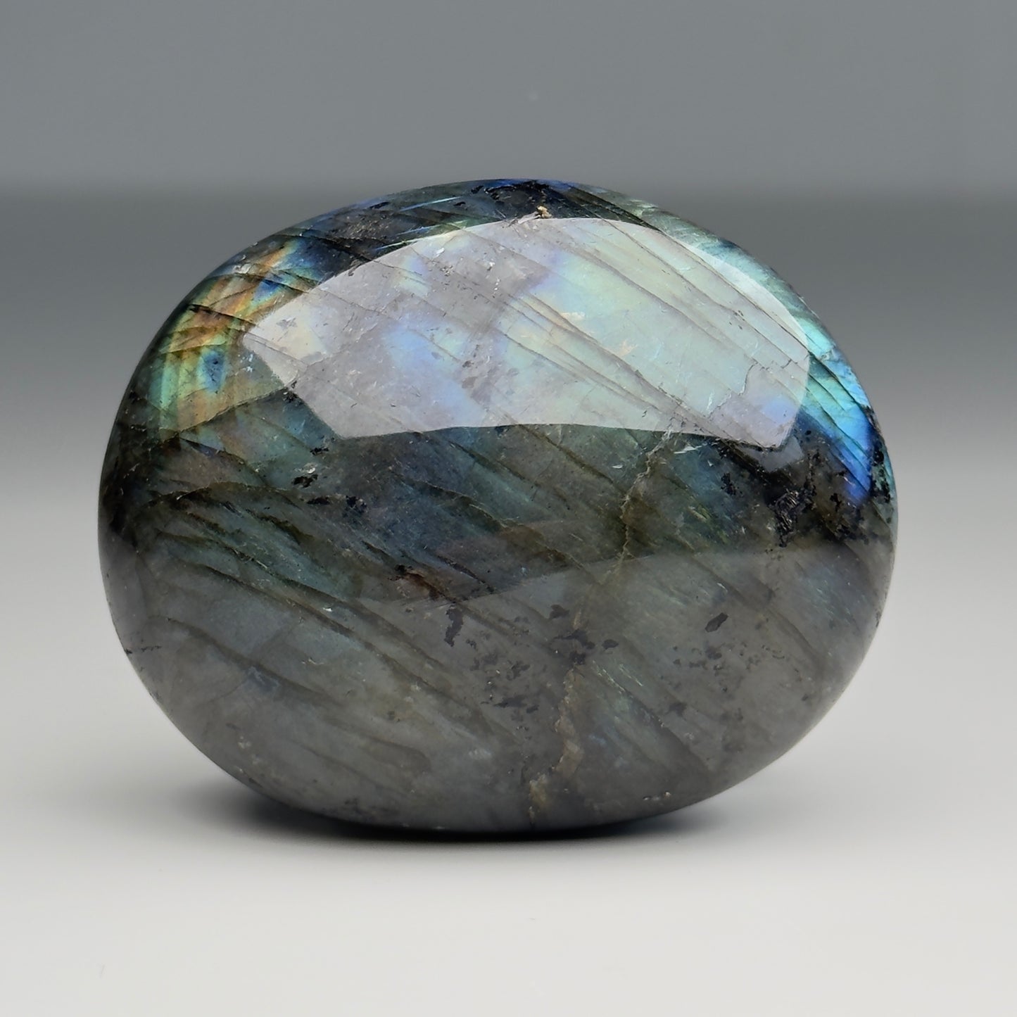 labradorite galet