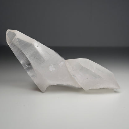 LEMURIAN QUARTZ DOUBLE POINT CLUSTER