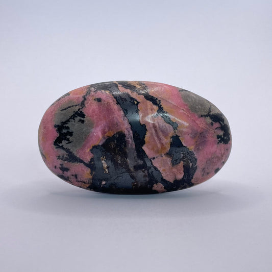 rhodonite palm stone