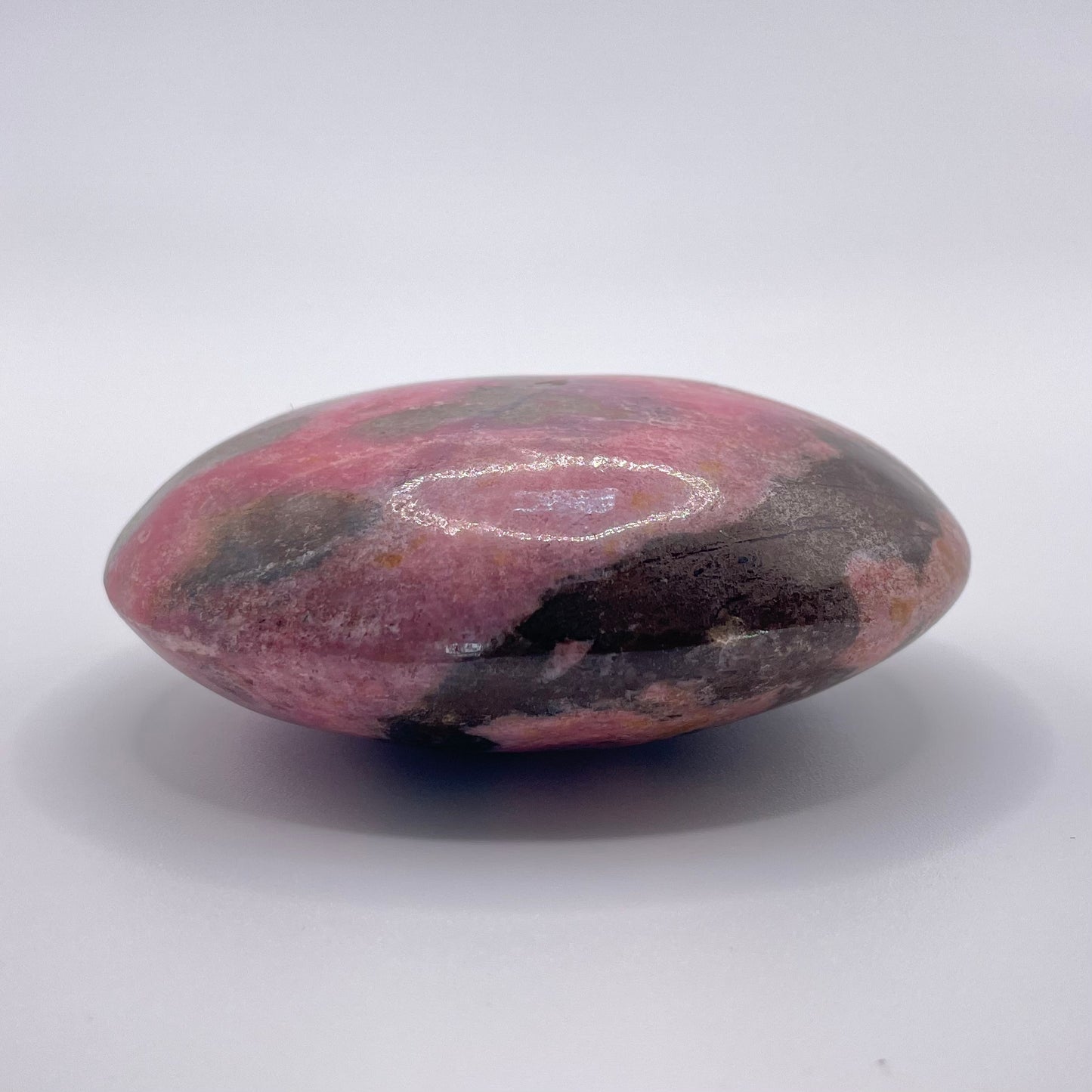 rhodonite palm stone