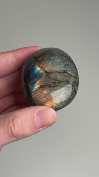 Labradorite galet