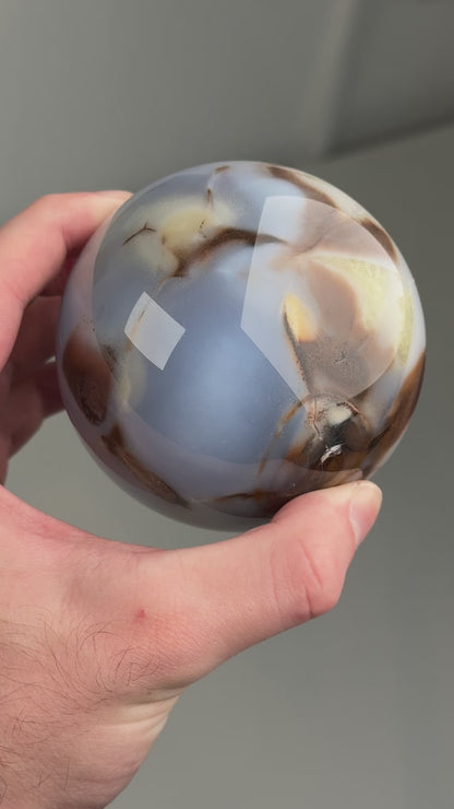 chalcedony sphere